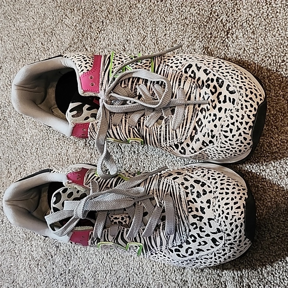 New Balance Kids Sneakers in White and Pink and Neon Leopard Print